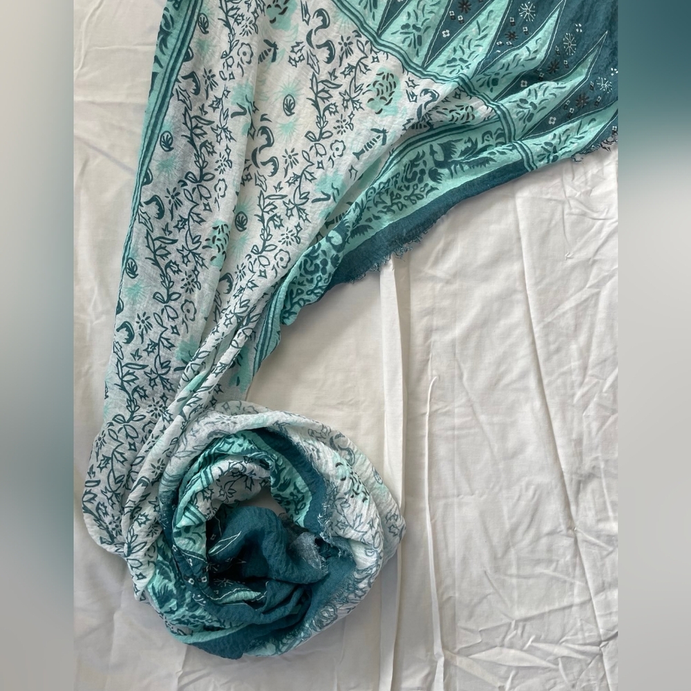 Teal scarf (free with another purchase!)
